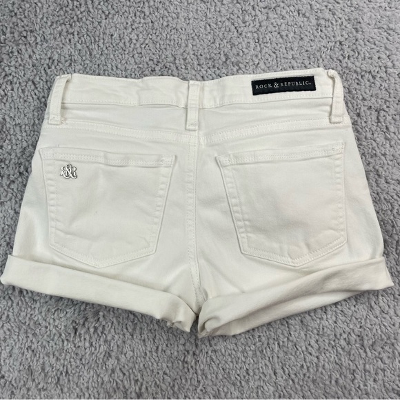 Rock & Republic Shorts Womens 6 White Denim Cut Offs Classic Summer Raw Hem Core - Picture 3 of 4
